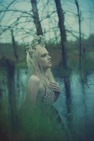 Model wearing mermaid crown made with vintage materials by Marelle Couture. https://marellecouture.etsy.com  #MarelleCouture #Mermaidcrown #upcycledcrown 